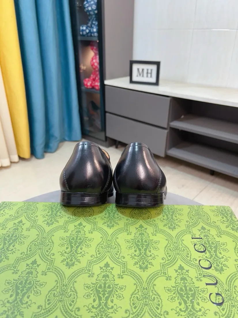 Men's shoes 💰500🌹🌹【GUCCI】The most popular classic Gucci leather shoes. Synchronized with the official website, the upper is made of Italian first-layer cowhide ➕cowhide lining, with unique brand and unique craftsmanship. Highlighting the hot style of the new year. Stop hesitating, stop wandering, get it now. Number: 38--44